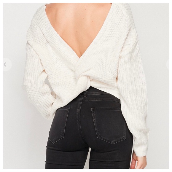 #19 ✨LAST ONE✨Ivory  Adorable Sweater twist knot detail on back - Picture 3 of 4